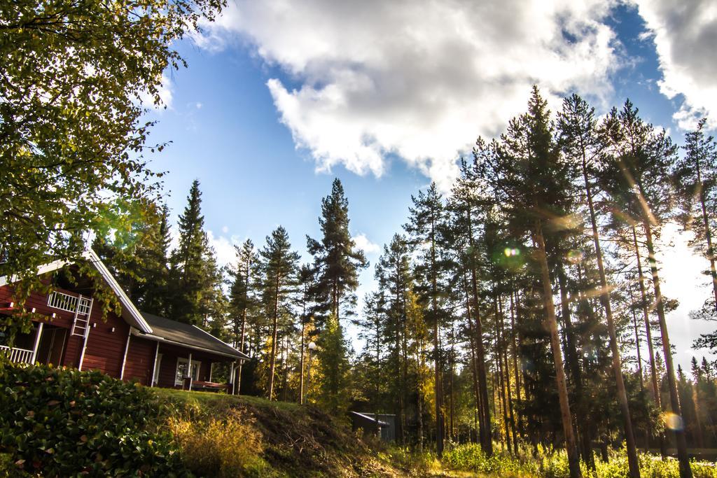 Lomaperkkioe Cottages كايانِ الغرفة الصورة