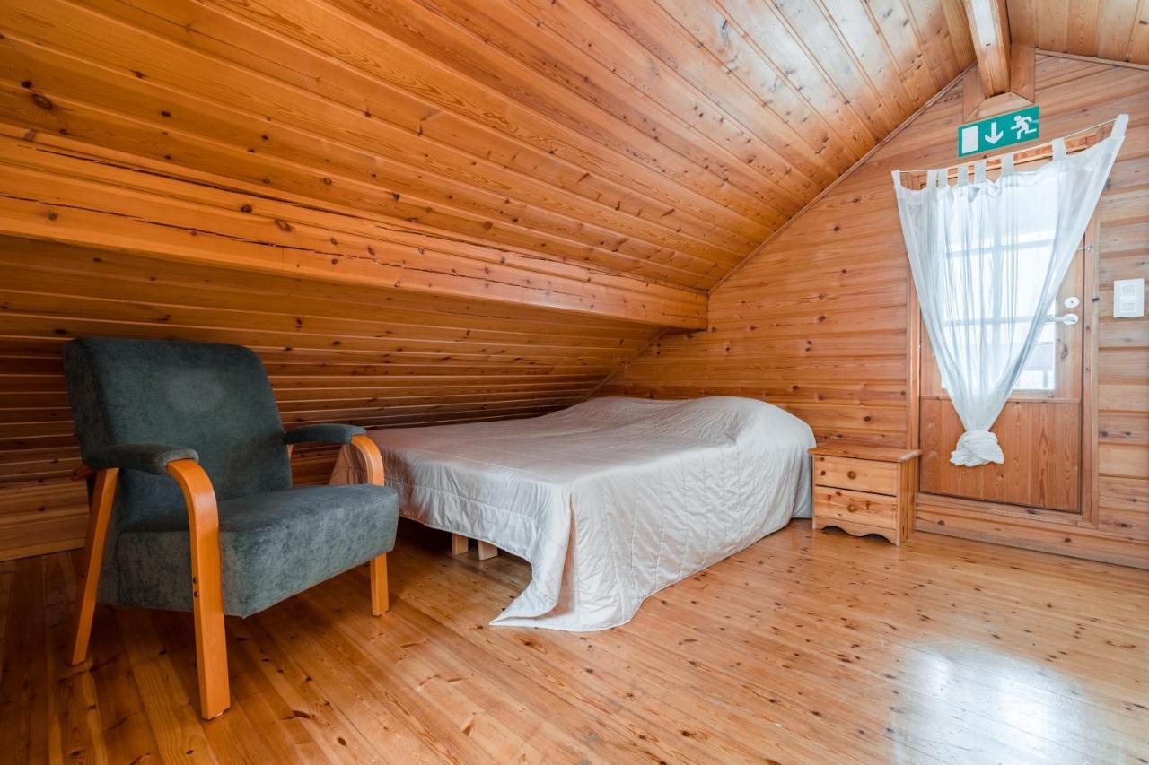 Lomaperkkioe Cottages كايانِ المظهر الخارجي الصورة